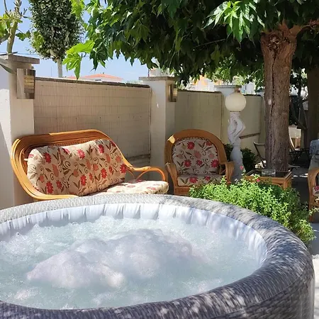 Villa Leones à Empuriabrava Extérieur photo
